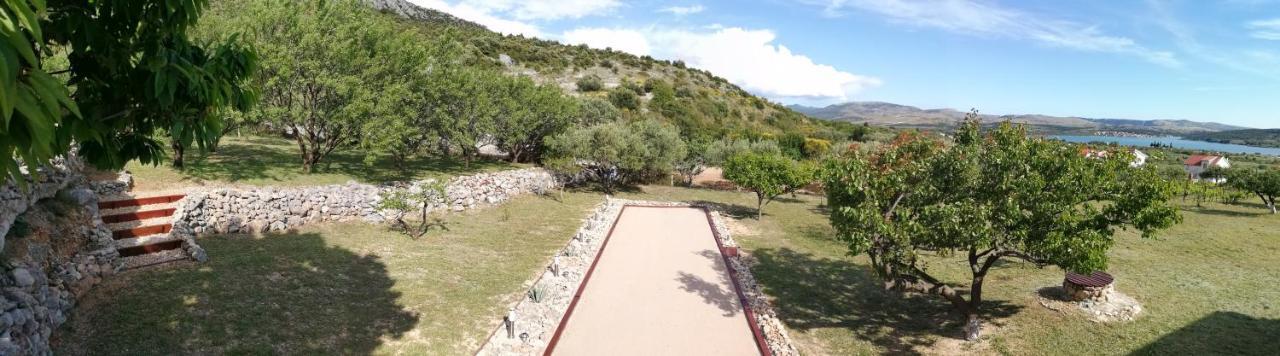 The Garden Of Elais Βίλα Σίμπενικ Εξωτερικό φωτογραφία